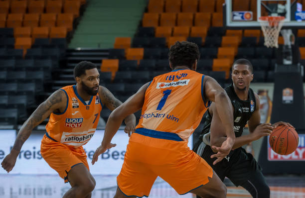 萨拉赫一直 萨拉赫一直