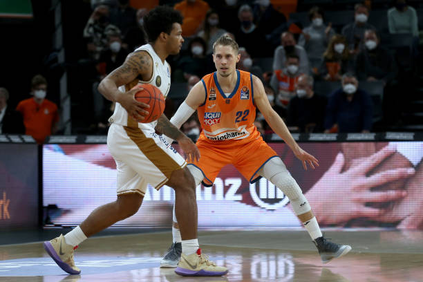 场上还是生 场上还是生